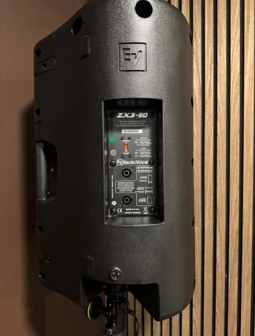 Παθητικό ηχείο Electrovoice ZX3-90 12άρι