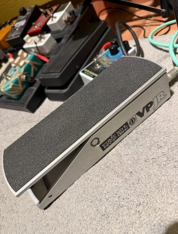  Ernie Ball VP JR Volume Pedal