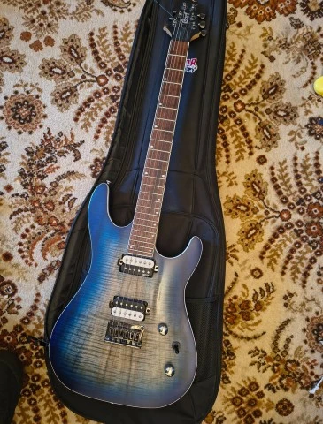 CORT KX300 ELECTRIC GUITAR και Zoom  g7.
