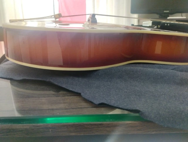 Archtop jazz κιθάρα 