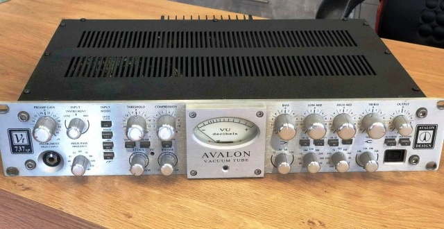 Avalon VT 737SP
