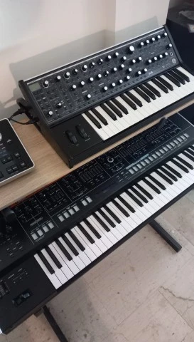ROLAND JUPITER-X 1800E + MOOG SUBSEQUENT