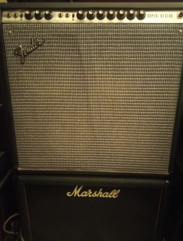 Fender super reverb 