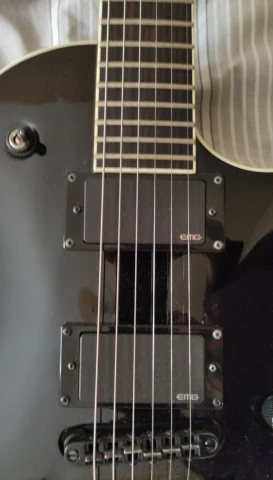 Kramer Assault 220 plus EMG