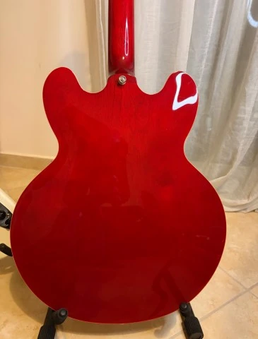 Epiphone ES-335 (με σκληρή θήκη)