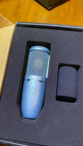 AKG Perception 120 σε Άριστη κατάσταση 