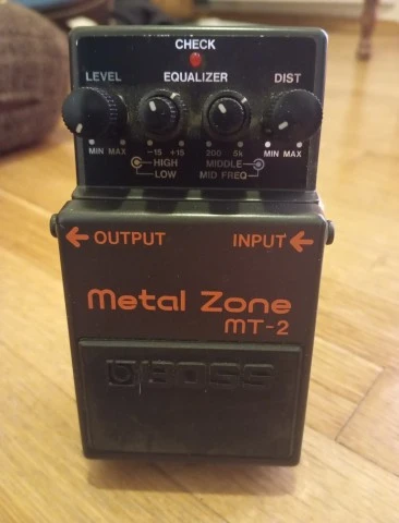 Boss metal zone mt2