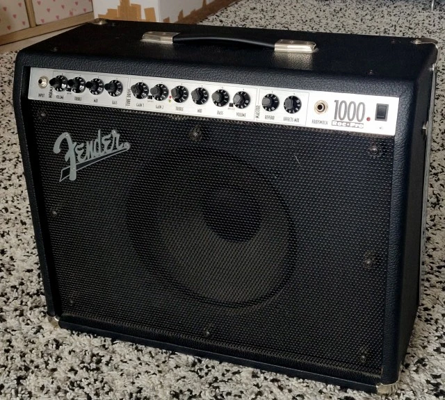 Fender Roc Pro 1000 - Yngwie Malmsteen - Made in USA