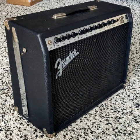 Fender Roc Pro 1000 - Yngwie Malmsteen - Made in USA