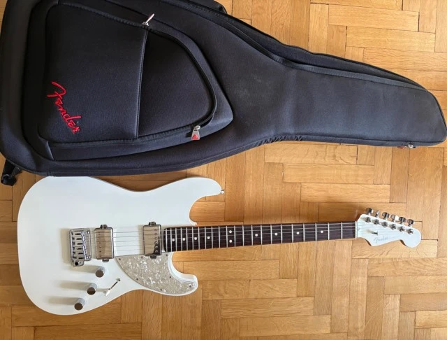 fender stratocaster elemental mij