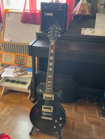 Stagg Les Paul + Laney LX12 (Upgraded) –