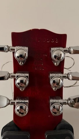 Gibson les Paul signature T
