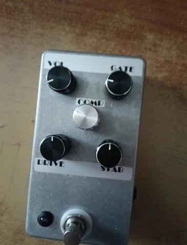 Fuzz factory κόπια 