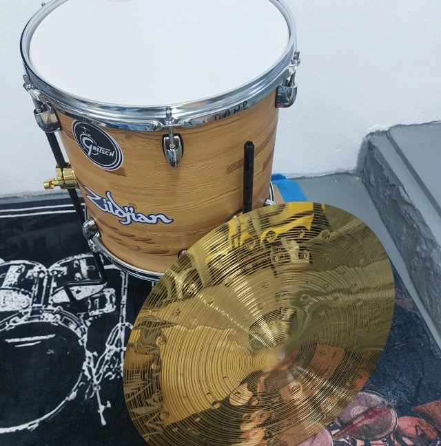 FLOOR TOM 13
