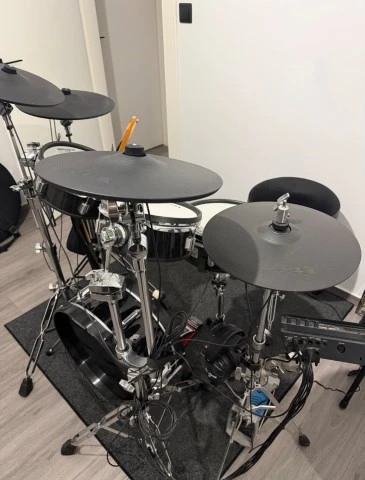 ROLAND VDRUM VAD 307