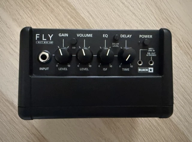 BLACKSTAR FLY 3 + Power Supply