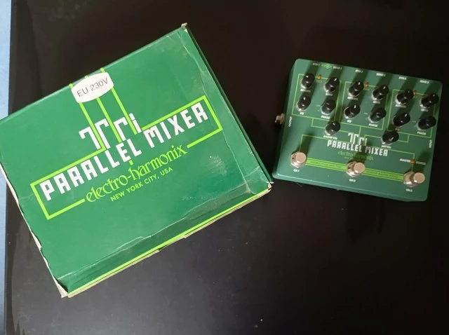 ElectroHarmonix Tri Parallel Mixer