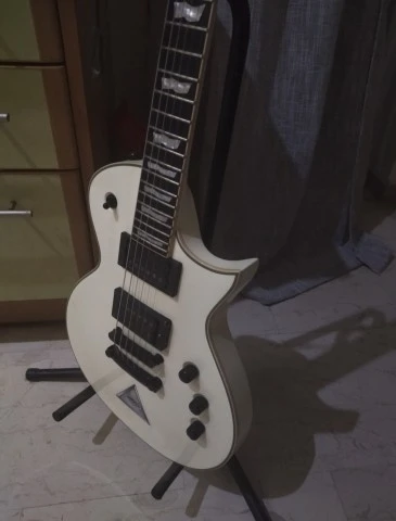 Ltd EC-401 OLYMPIC WHITE 