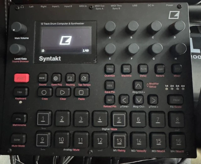 Elektron Syntakt + original Elektron Dust cover 