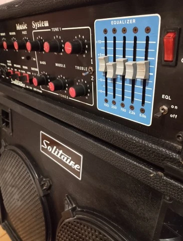 Πωλείται Solitaire KM-301 200 watt