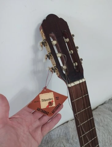 Guitarra Alhambra 4p 1977 new BY OLD STO