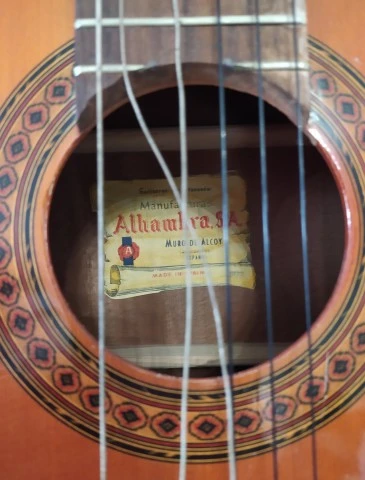 Guitarra Alhambra 4p 1977 new BY OLD STO