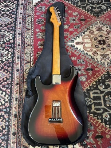 Squier Classic vibe 60s stratocaster