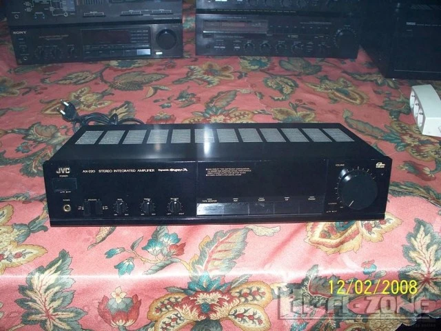 Ενισχυτής JVC AX - 220