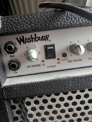 Ενισχυτής κιθάρας combo Washburn Bad Dog