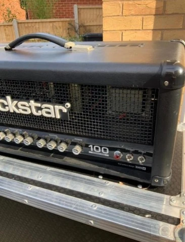 Blackstar Series One 100w &amp; footswit