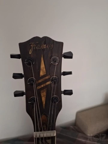 Framus SG 1972