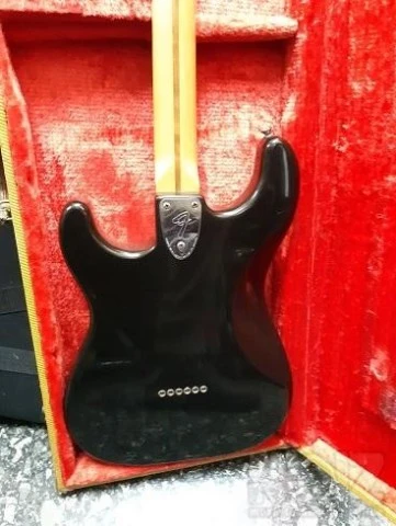 FENDER STRATOCASTER 1979 HARDTAIL