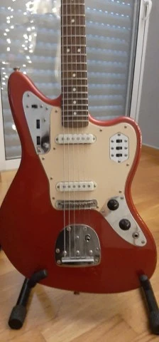 Fender Squier Vintage Modified Jaguar