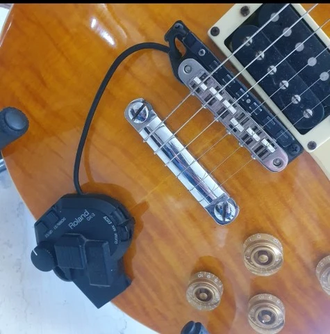 Roland GR20 και μαγνήτης GK-3