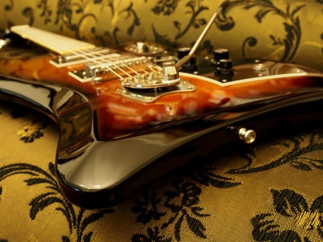 GUILD S-200 T-Bird