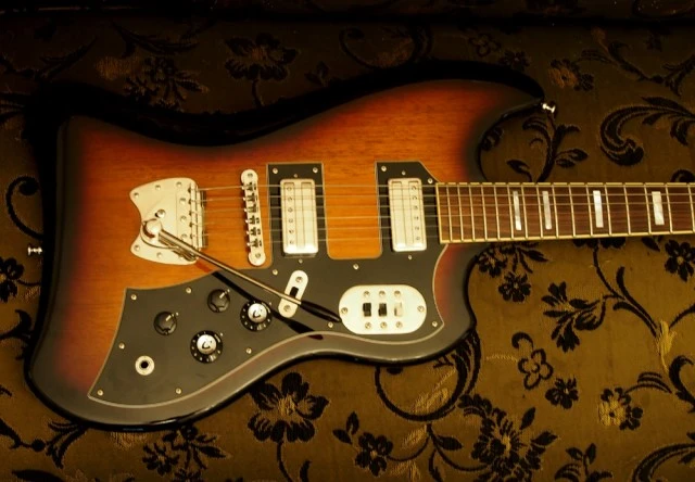 GUILD S-200 T-Bird