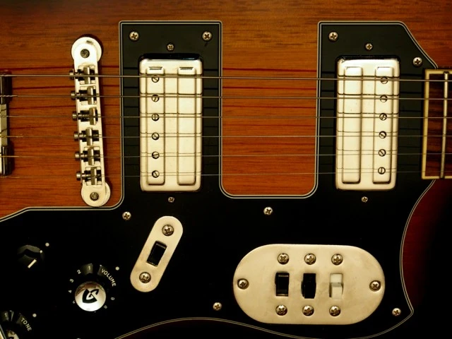 GUILD S-200 T-Bird