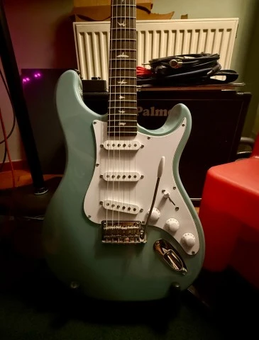 PRS SE Silver Sky Stone Blue (Lower Price!)