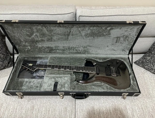 ESP Horizon Original Series Titan Metal MINT 3000€