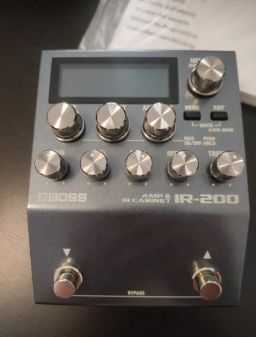 BOSS IR-200 