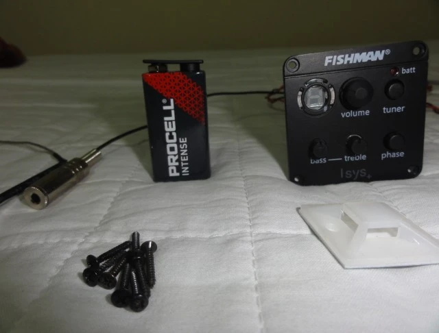 Fishman Isys+ προενισχυτής για κλασική κιθάρα