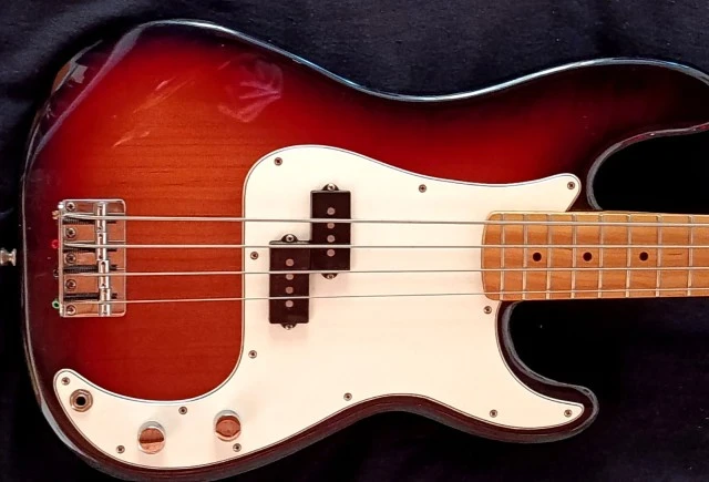 Fender Mexican Precision Bass 2019 Player Series