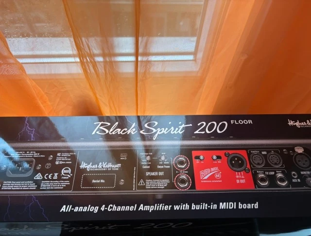 Hughes &amp; Kettner Blackspirit 200 Floor
