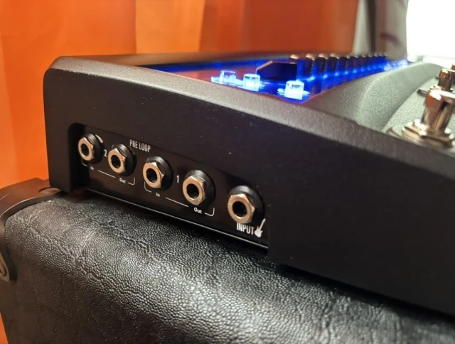 Hughes &amp; Kettner Blackspirit 200 Floor