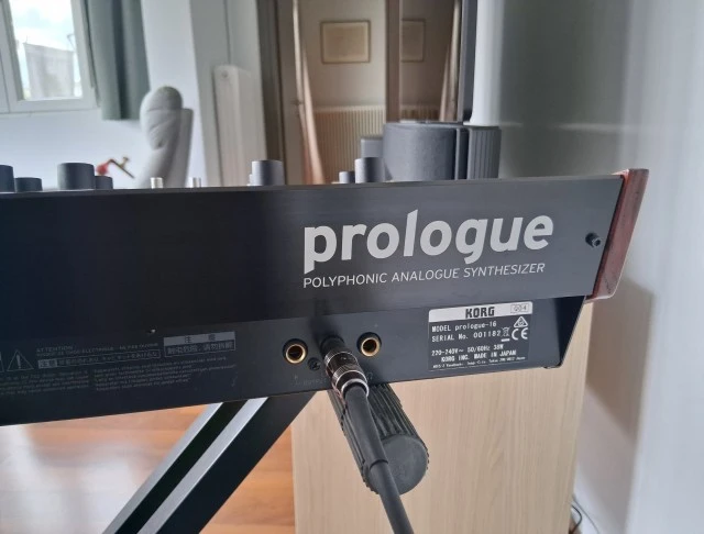 Korg Prologue 16