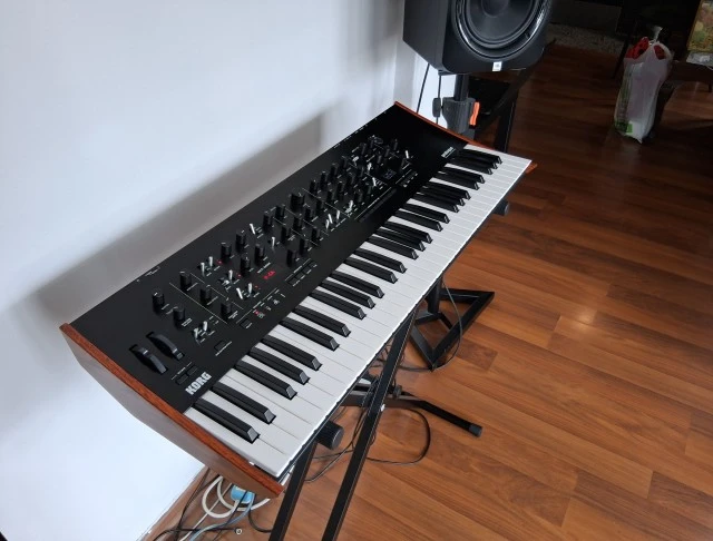 Korg Prologue 16