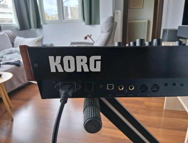 Korg Prologue 16