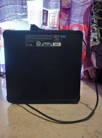 Ενισχυτής Ηλεκτρικής Κιθάρας (Marshall MG15G)