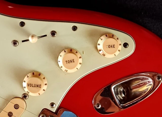 FENDER STR CUSTOM SHOP CLOSET CLASIC 60s TIME MACHINE  