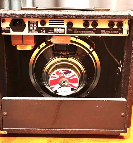 LANEY LC-15 R